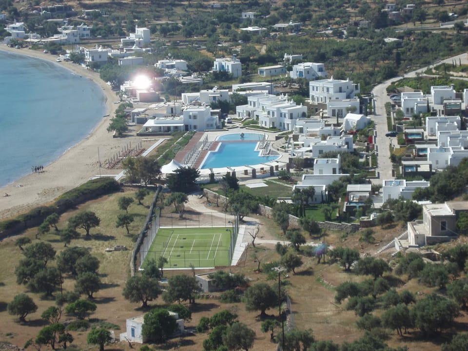 Tennis court