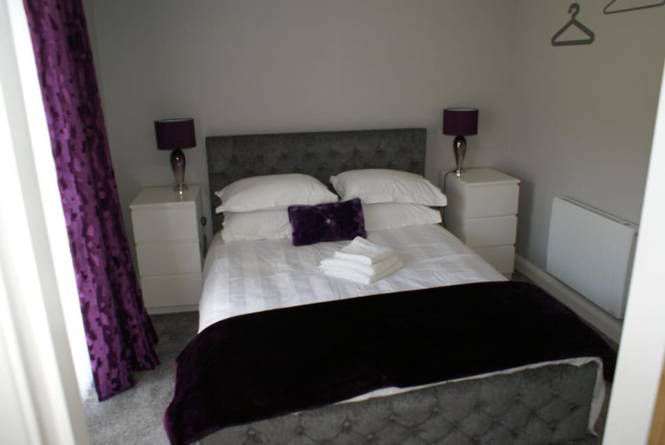Watersedge Redcastle House in County Donegal