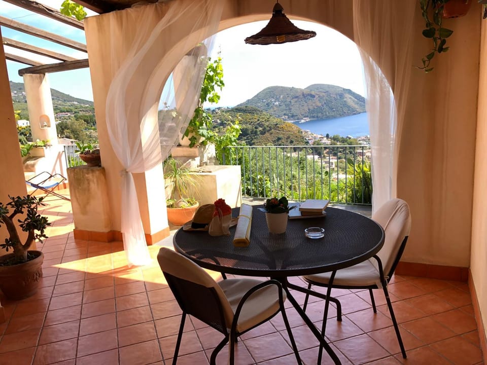 Villa Hermes Case Vacanza Apartment in Lipari