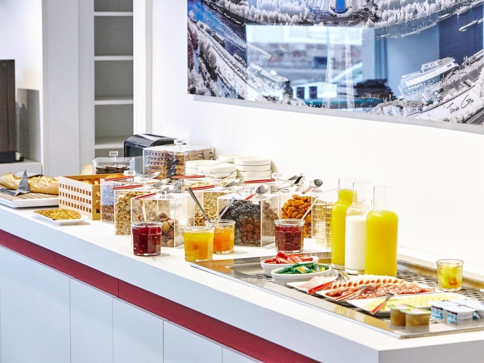 Buffet breakfast