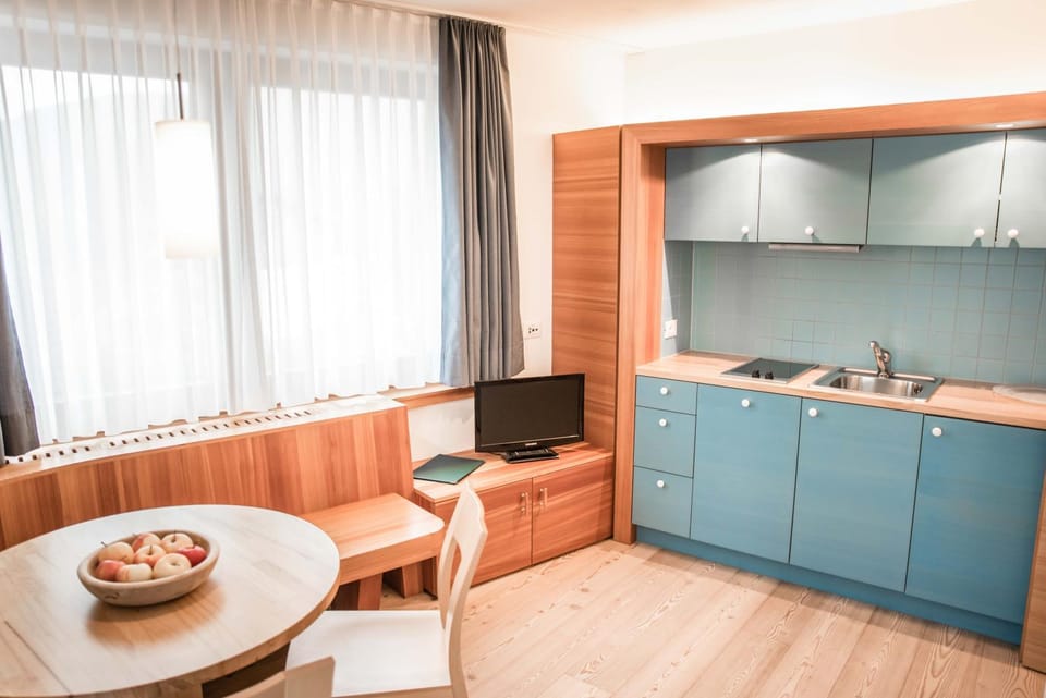 Living room, kitchen