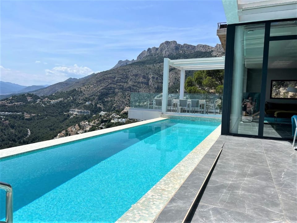 Villa Altea Gales House in Marina Baixa