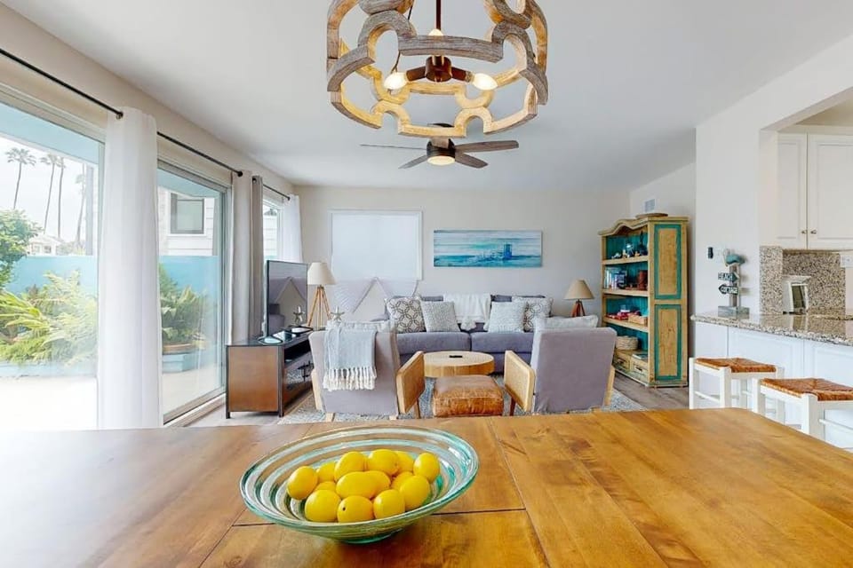 Balboa Blue Lagoon House in Balboa Peninsula