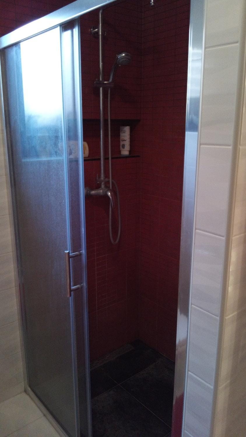 Shower, Bathroom