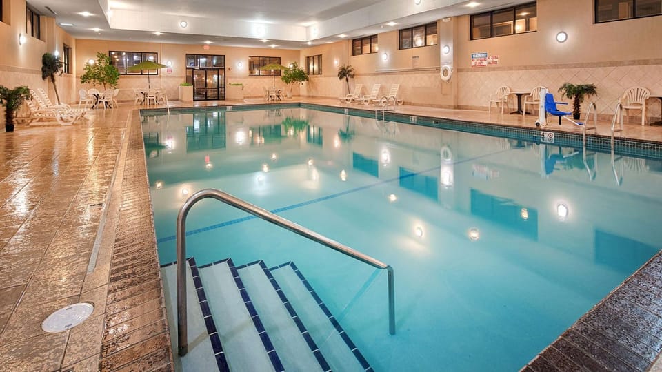 On site, Pool view, Swimming pool, Swimming pool