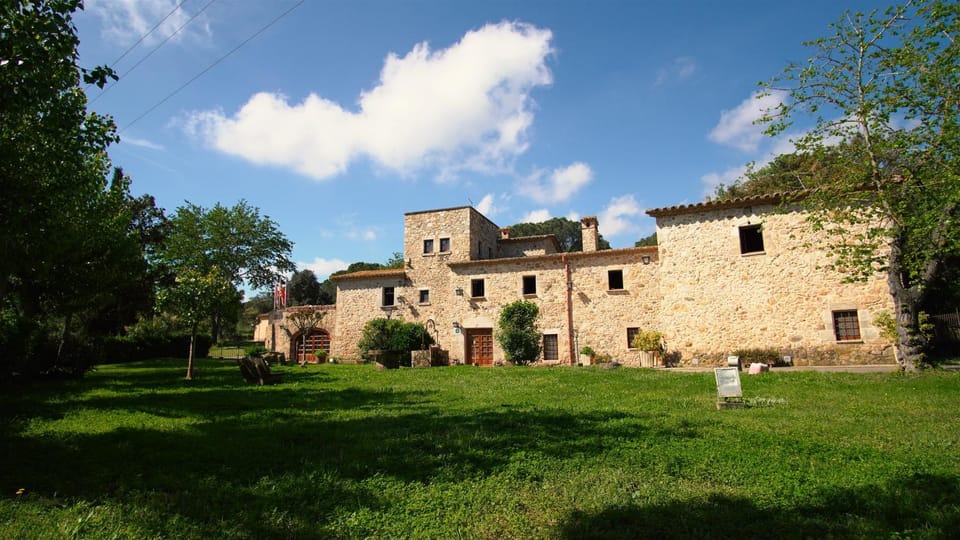 Molí d'en Tarrés House in Baix Empordà