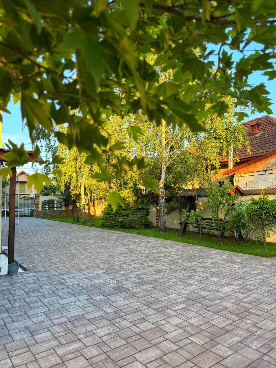 Pensiunea Ramona Bed and Breakfast in Romania