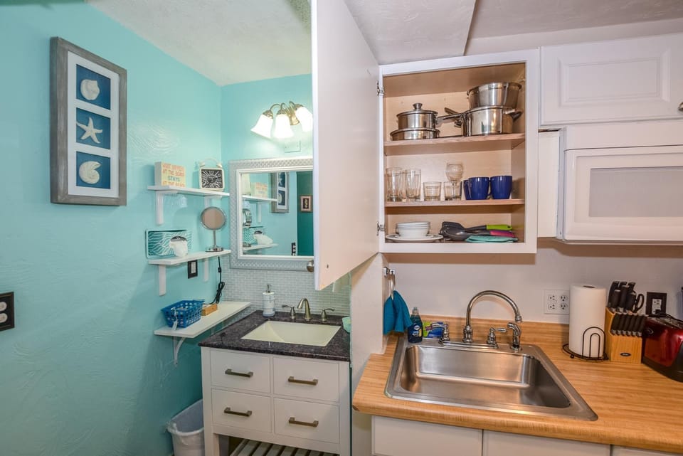 Coffee/tea facilities, Kitchen or kitchenette