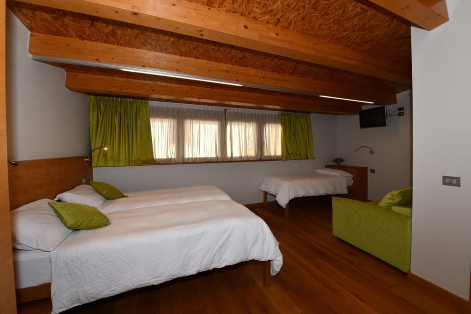 Agritur Anselmi Farm Stay in Trentino-South Tyrol