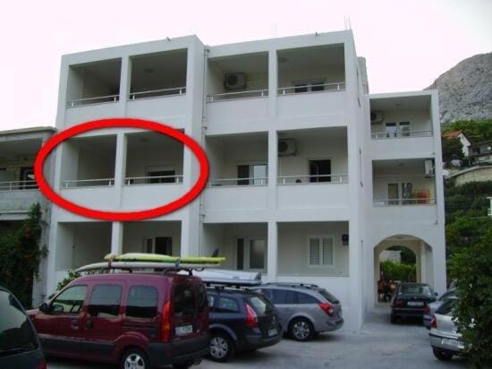 Property building, Facade/entrance, Off site