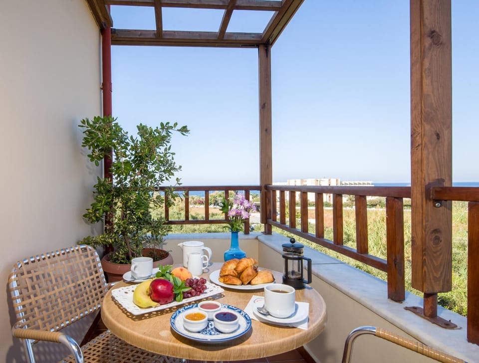 Balcony/Terrace, Sea view, Breakfast