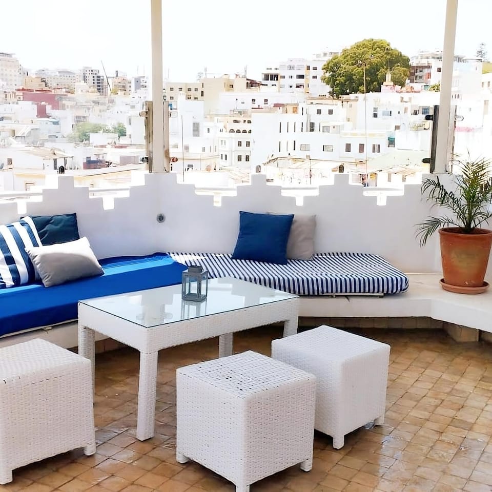 Balcony/Terrace, City view