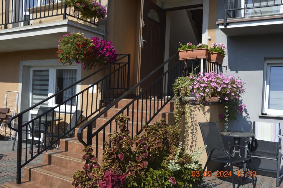 Apartamenty i pokoje u Kryni Vacation rental in Pomeranian Voivodeship