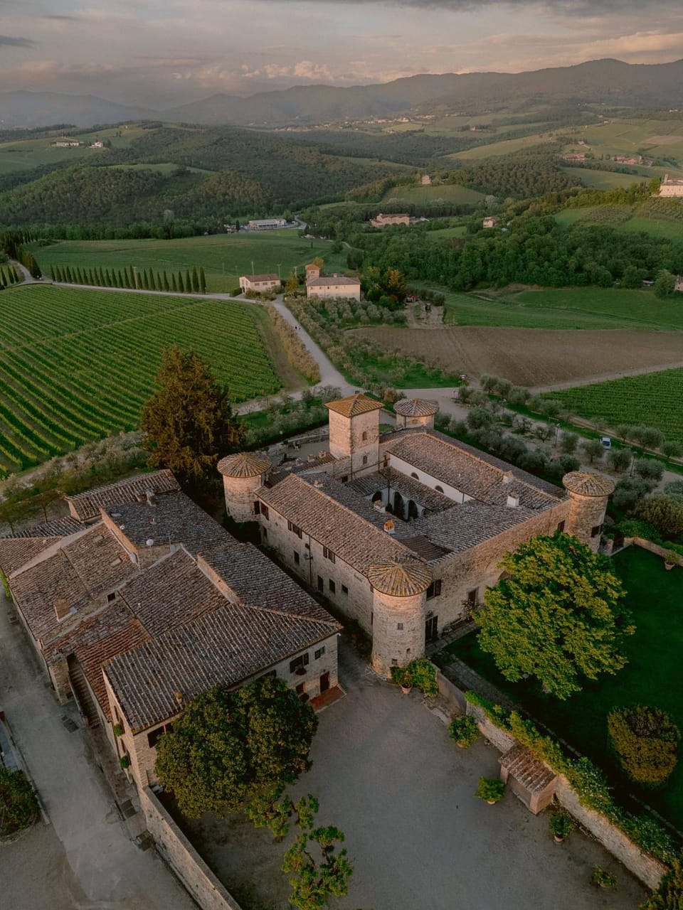 Property building, Natural landscape, Bird's eye view, Location