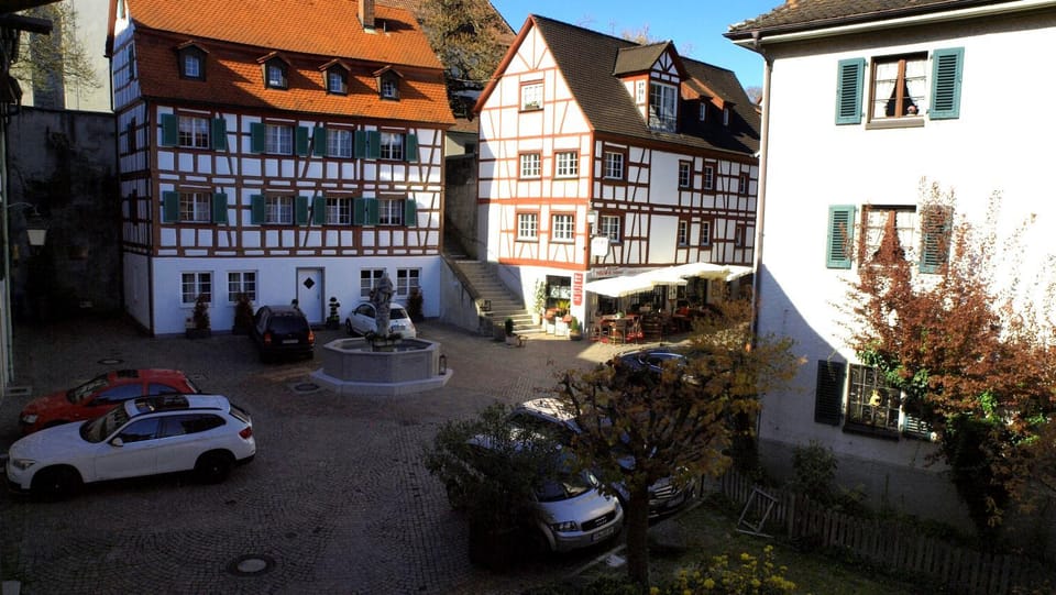 Neighbourhood, City view