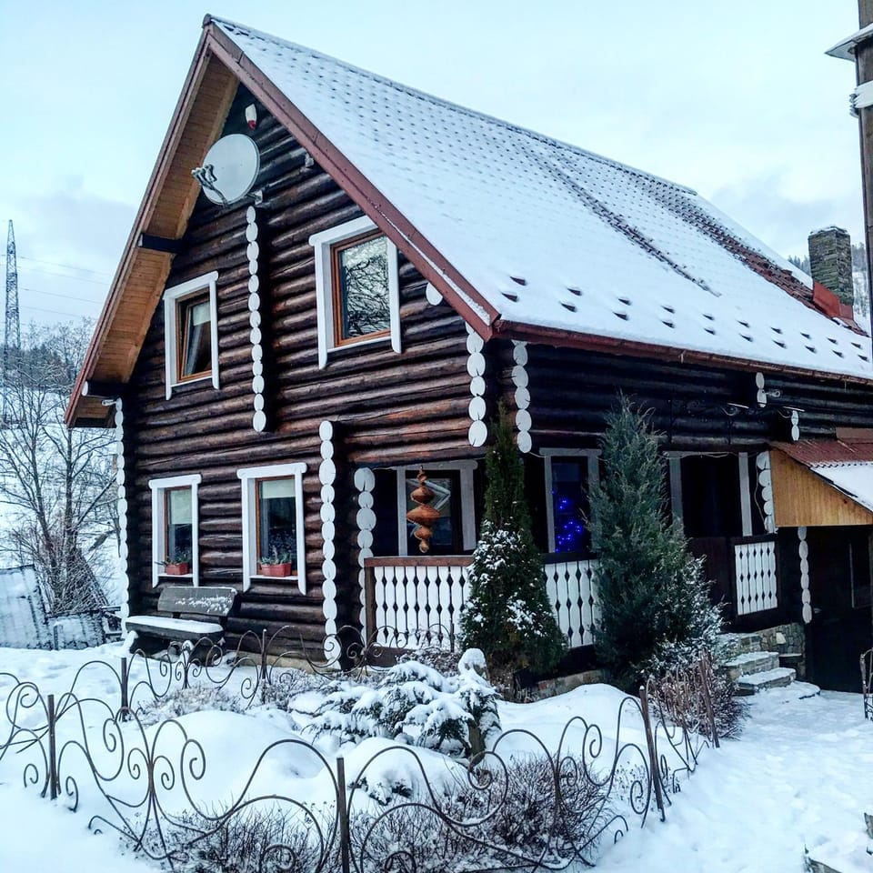 Property building, Facade/entrance, Winter, View (from property/room)