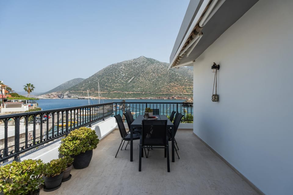 Day, Natural landscape, View (from property/room), Balcony/Terrace, Mountain view, Sea view