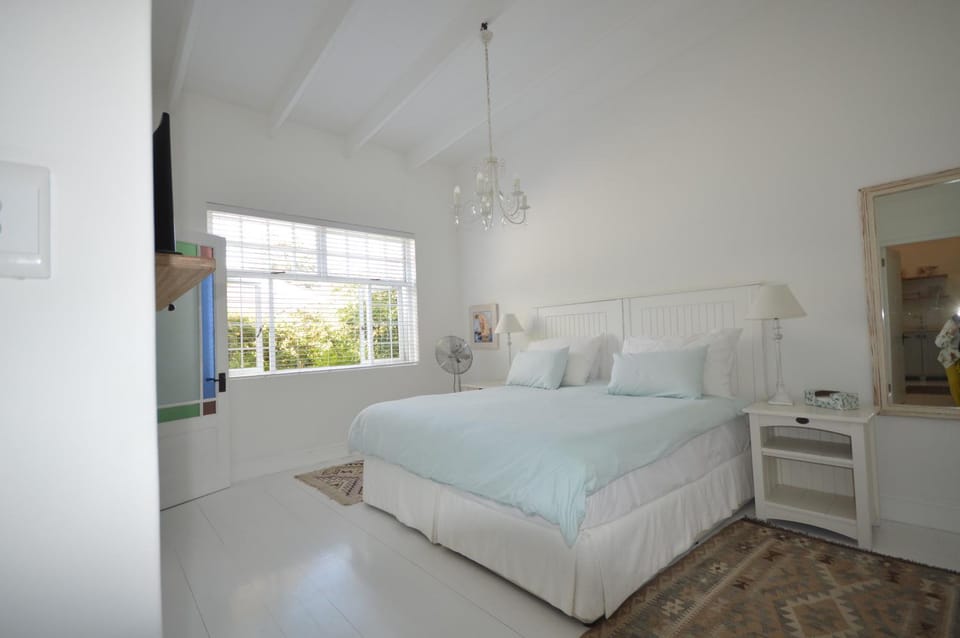 Willow Cottage Chalet in Cape Town