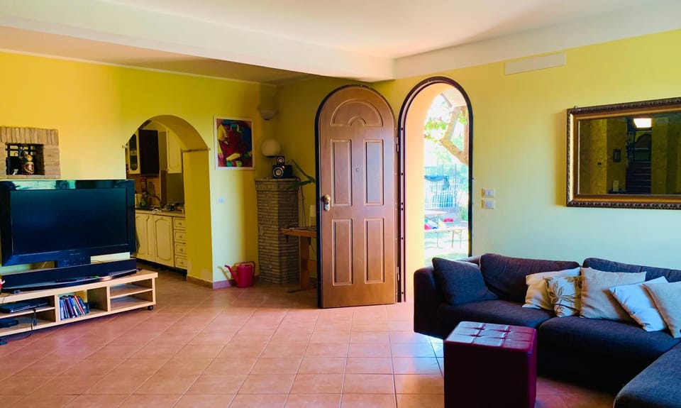 TV and multimedia, Living room