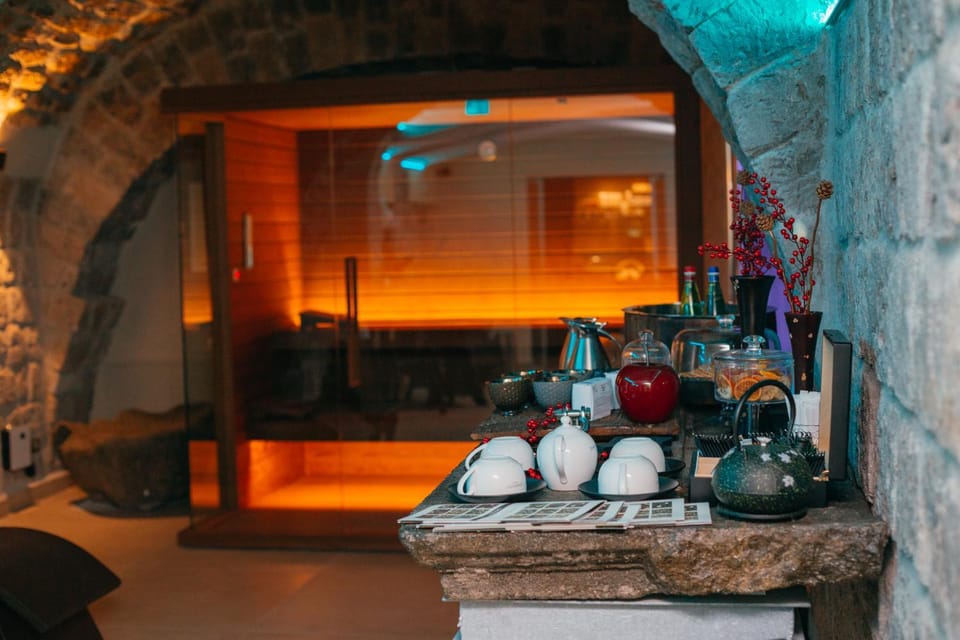 Coffee/tea facilities, Spa and wellness centre/facilities