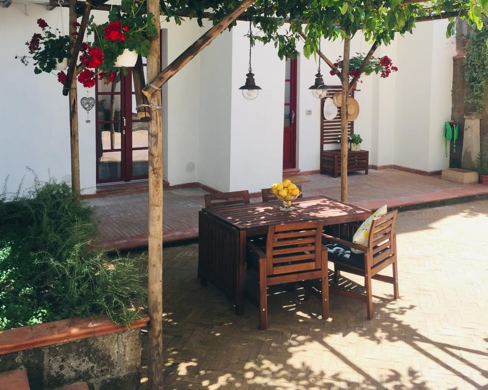 SECRET GARDEN apartment House in Castellammare di Stabia