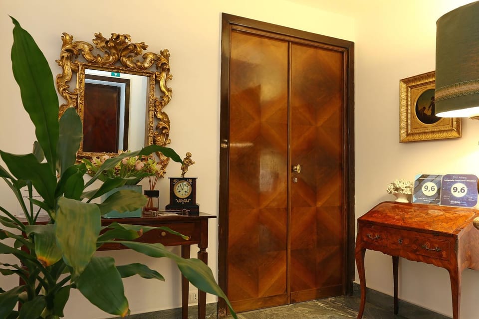 Communal lounge/ TV room, Decorative detail