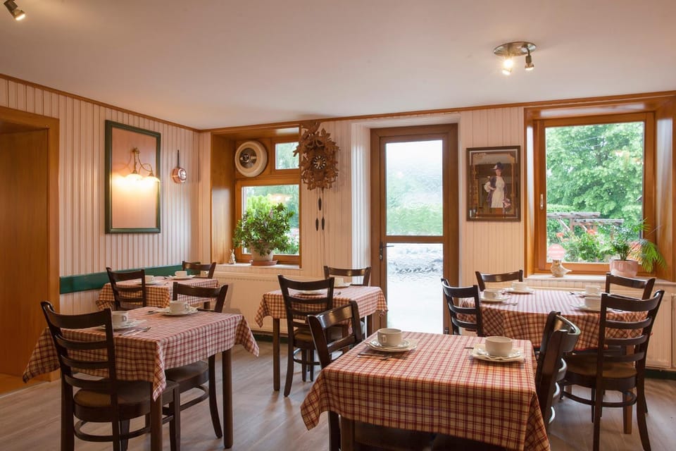 Logis Hôtel Restaurant Neuhauser Hotel in Vosges