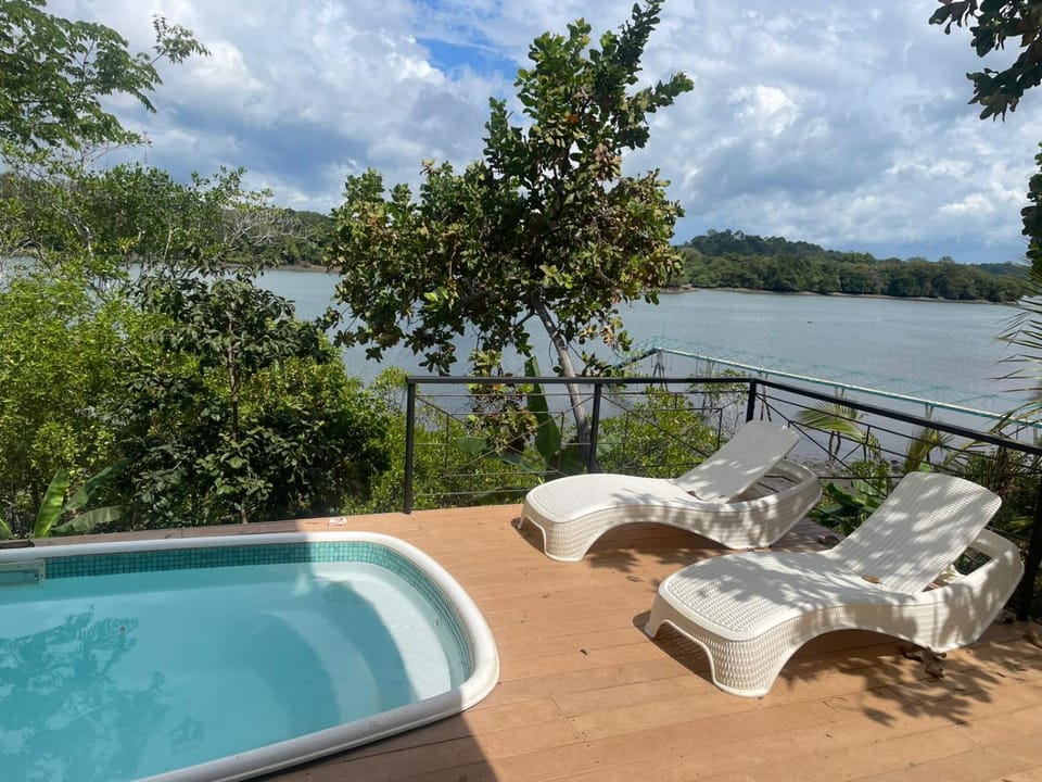 Pool view, Sea view, Swimming pool, sunbed