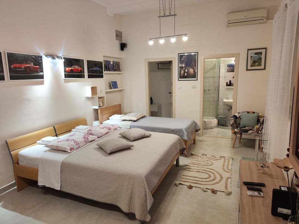 Studio Queen Apartment in Split