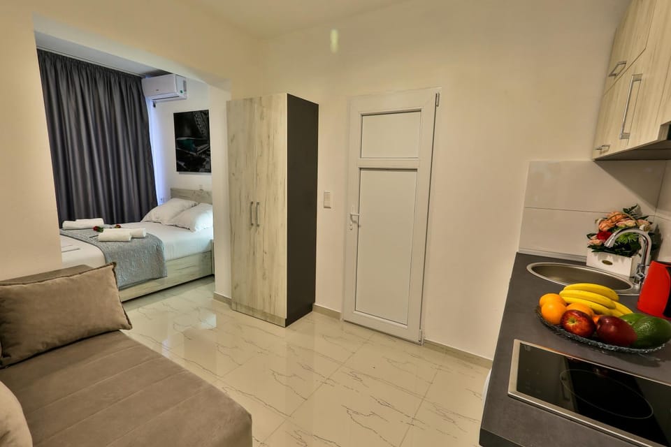 Zara apartmani Sutomore Apartment hotel in Montenegro
