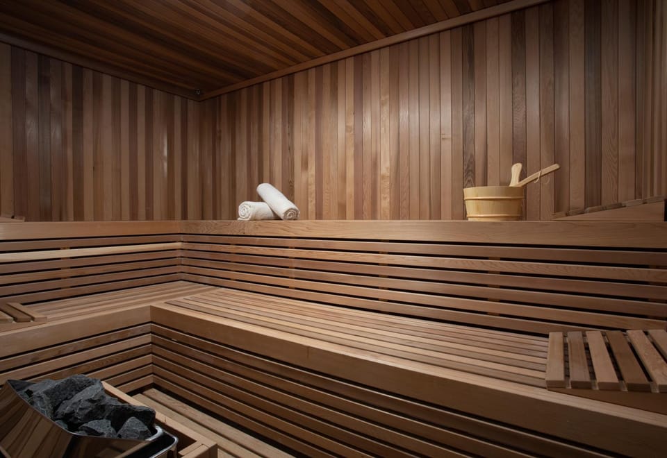 Sauna, Steam room, Spa and wellness centre/facilities