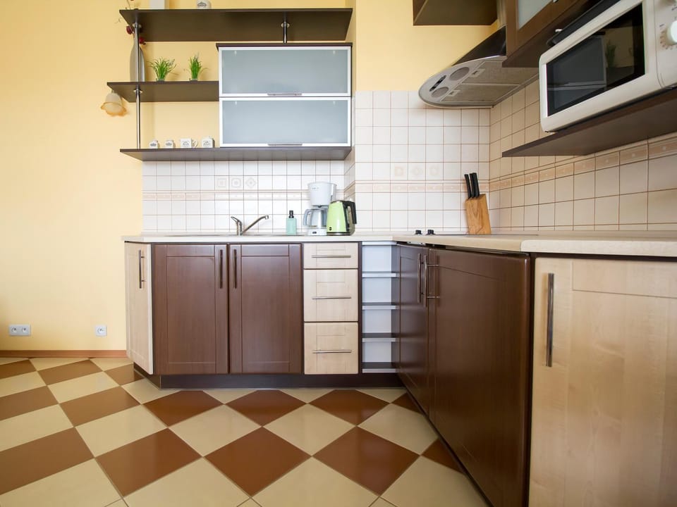 Kitchen or kitchenette, stove