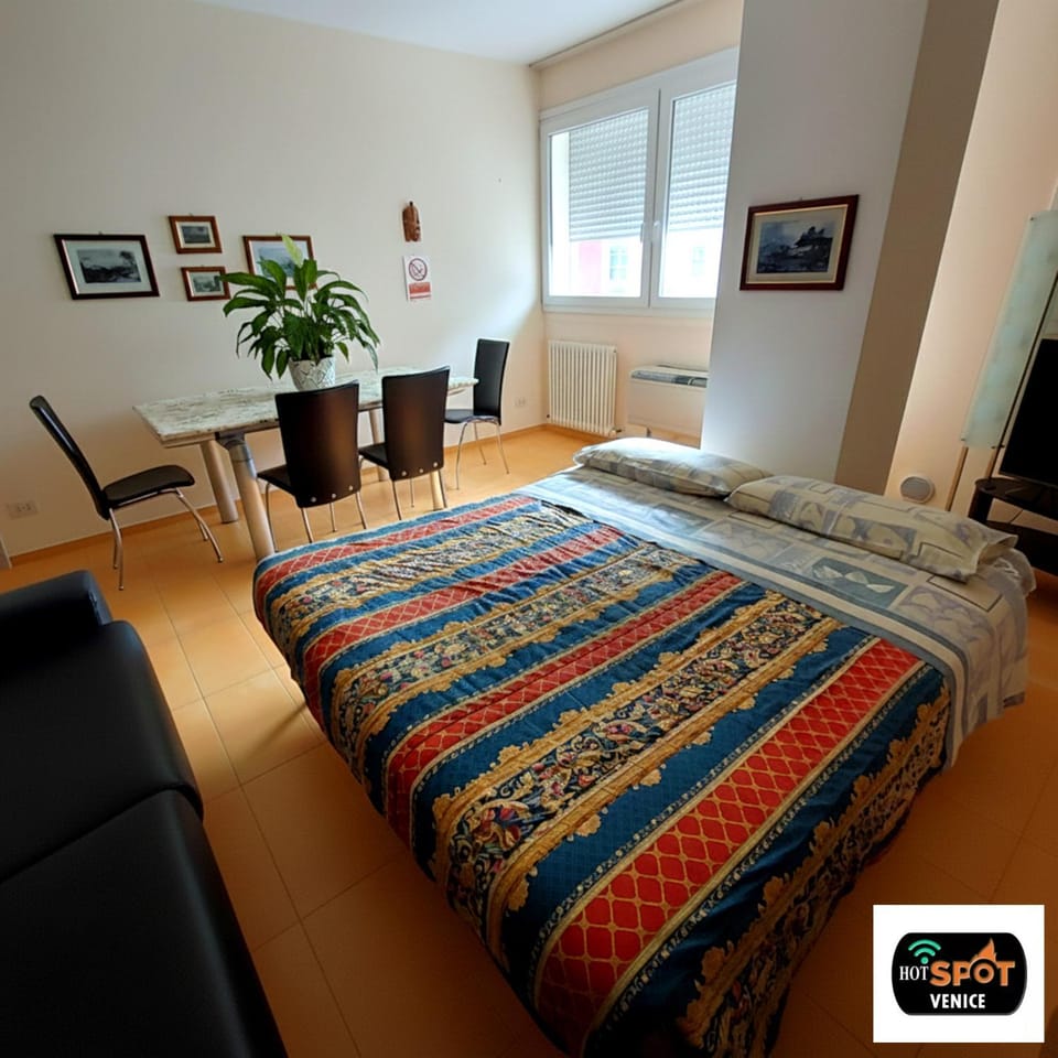 Hotspot Venice Ca'Marcello 2000 Palace Apartment in Venice