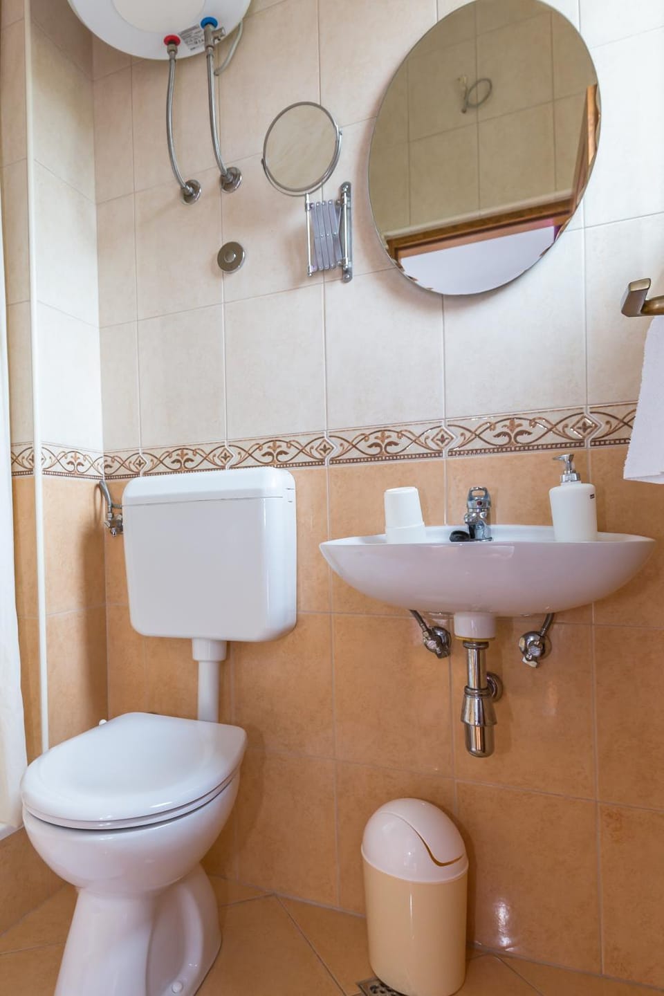 Toilet, Bathroom