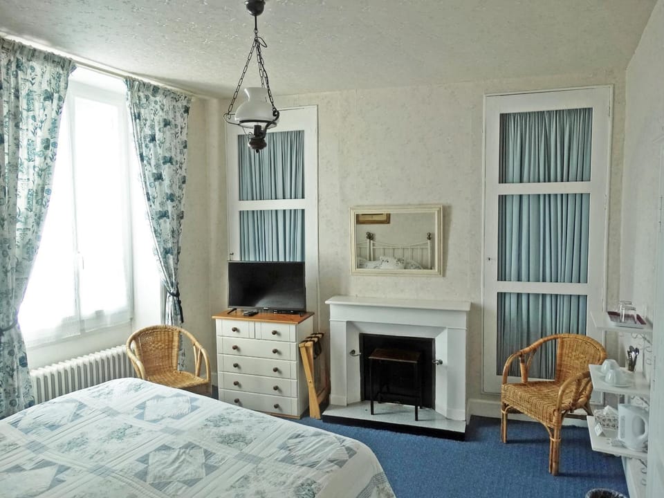 TV and multimedia, Bedroom