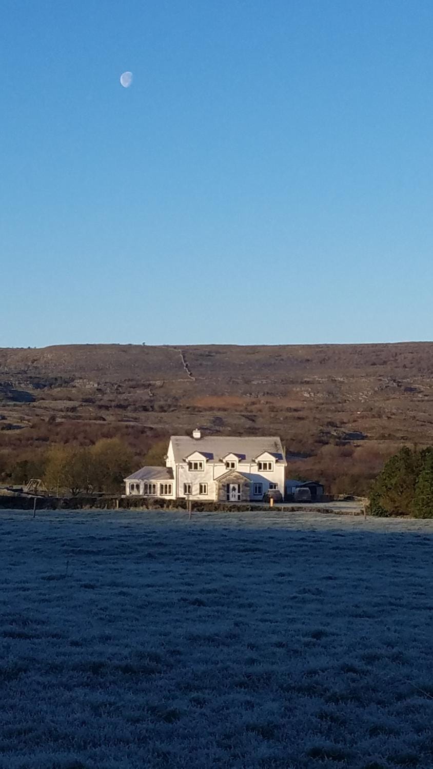 Burren Rock Farmhouse B&B Bed and Breakfast in County Clare