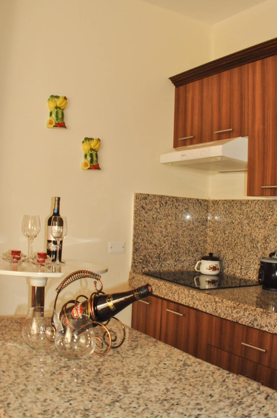 Coffee/tea facilities, Kitchen or kitchenette