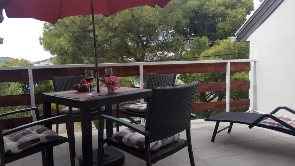 Property building, Balcony/Terrace