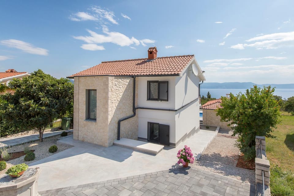 Neighbourhood, Natural landscape, On site