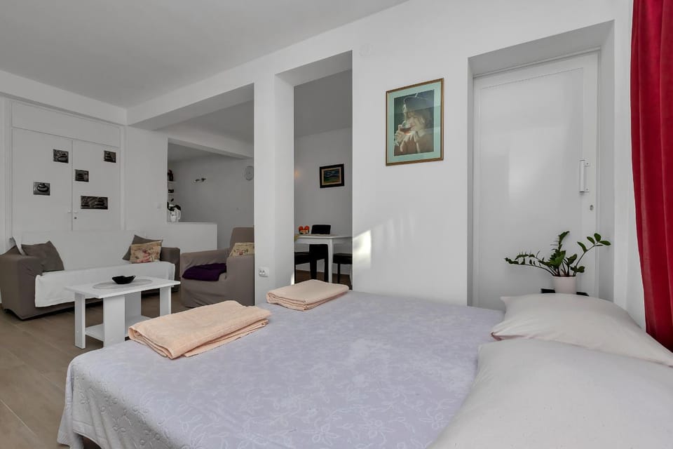 Katja Apartment in Makarska