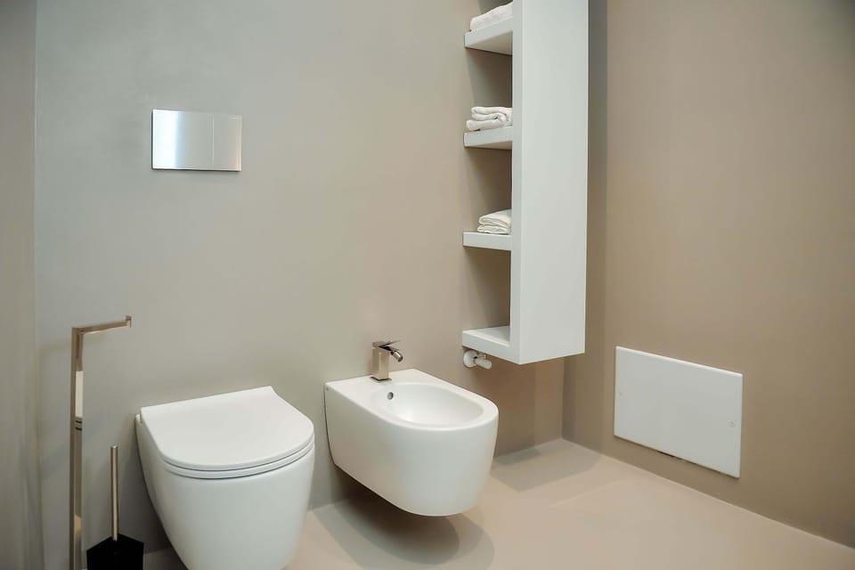 Bathroom, Photo of the whole room