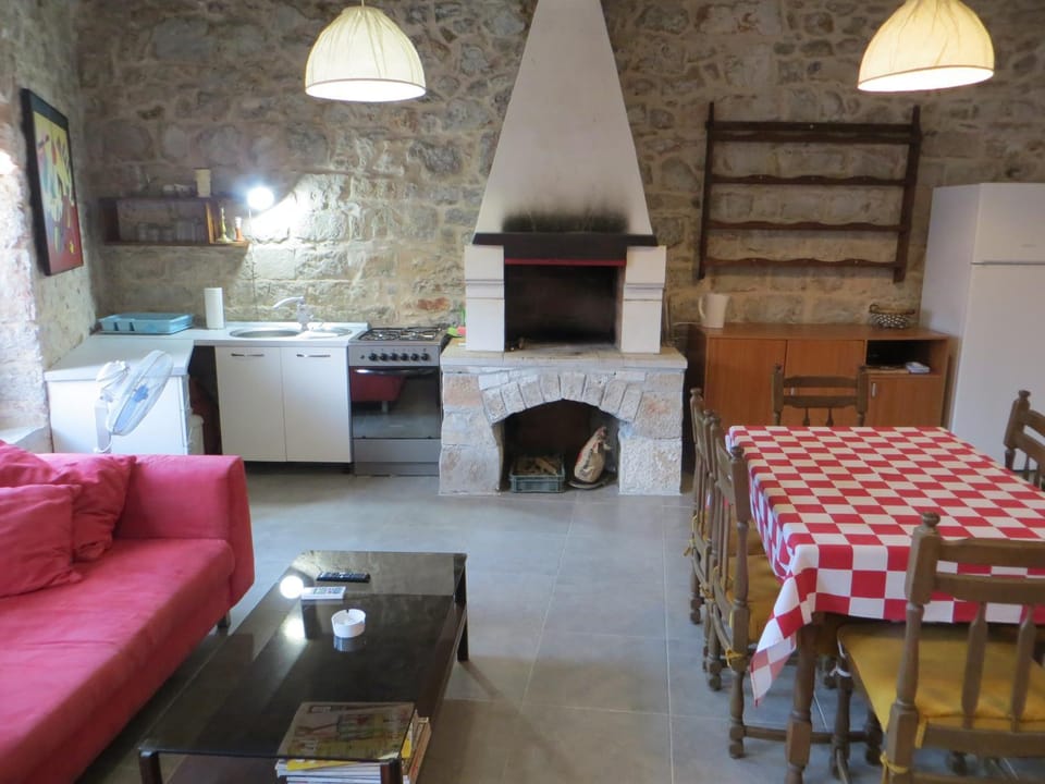 Apartman art atellier Jelsa Apartment in Dubrovnik-Neretva County