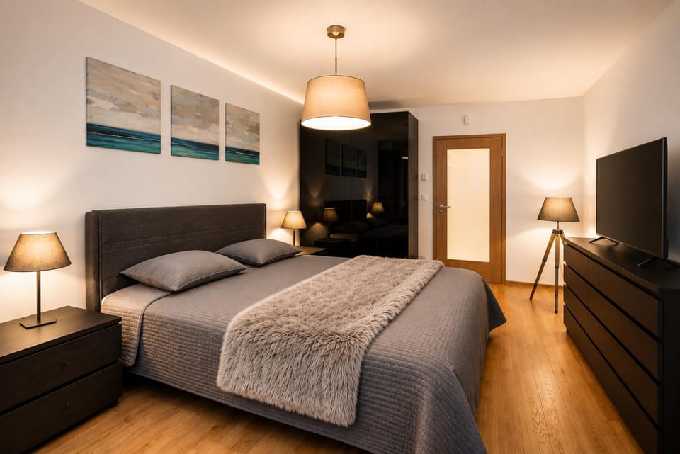 Bed, Bedroom, internet, pet friendly, pet friendly, wardrobe