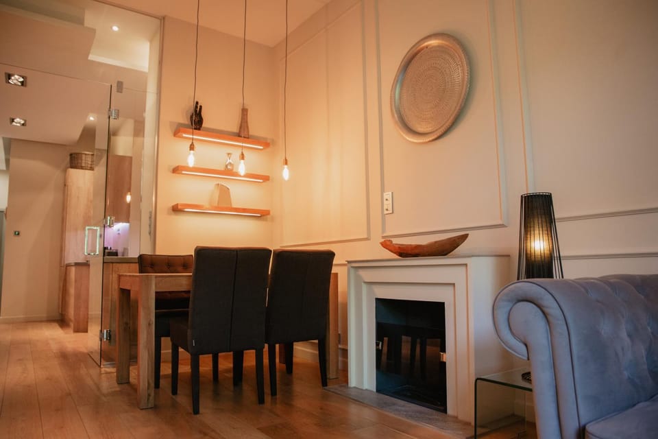 Living room, Seating area, Dining area, flat iron