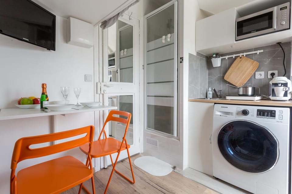 Charming Studio - Palais de Congres Apartment in Paris