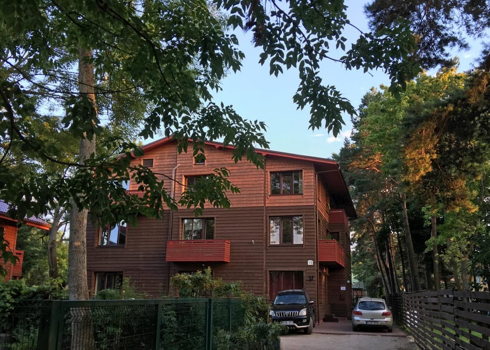 Property building, Patio, Facade/entrance, Natural landscape, Area and facilities
