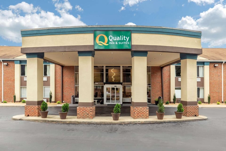 Property building, On site