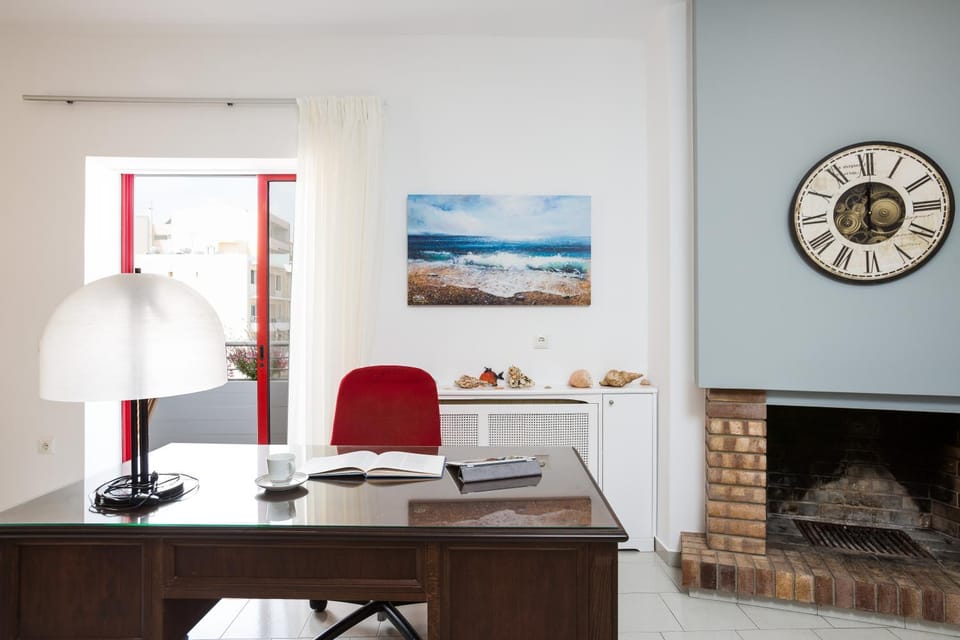 TV and multimedia, Seating area