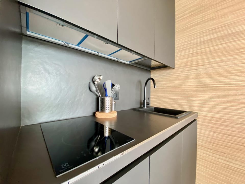 Kitchen or kitchenette, stove