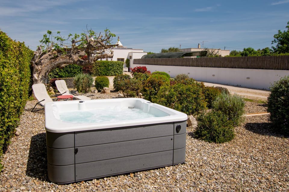 I Colmi - Trulli Suites Bed and Breakfast in Province of Taranto
